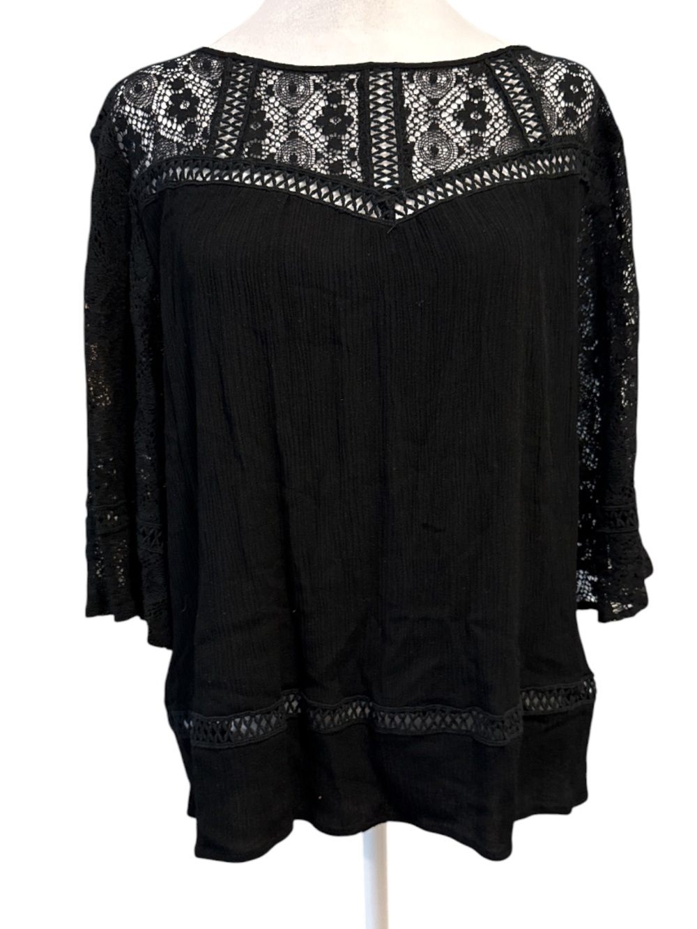 Black sheer Lace Yoke Boho Top - 3/4 Sleeve